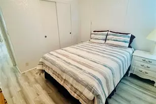 2305 Bay Dr, Bradenton, FL 34207 - Photo 9