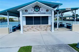 2305 Bay Dr, Bradenton, FL 34207 - Photo 19