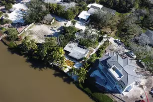 8534 Heron Lagoon Cir, Sarasota, FL 34242 - Photo 5