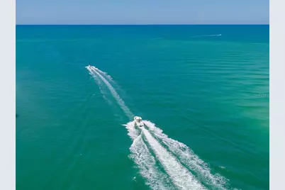 8534 Heron Lagoon Circle, Sarasota, FL 34242 - Photo 9