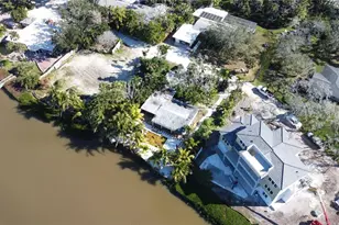 8534 Heron Lagoon Cir, Sarasota, FL 34242 - Photo 5