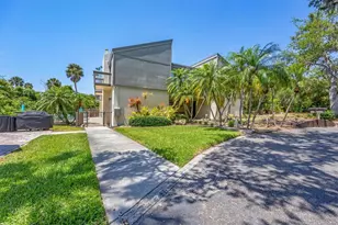 135 Woodland Pl, Osprey, FL 34229 - Photo 35