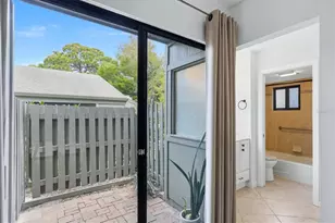 135 Woodland Pl, Osprey, FL 34229 - Photo 17