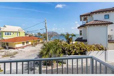 117 7th Street N #35, Bradenton Beach, FL 34217 - Photo 11