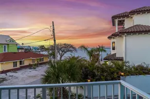 117 7th St N, Bradenton Beach, FL 34217 - Photo 17