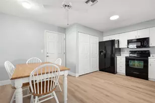 2515 Lantana Ln, Palmetto, FL 34221 - Photo 11