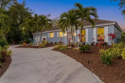 704 Tropical Circle, Sarasota, FL 34242 - Photo 45