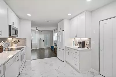 2545 Browning Street, Sarasota, FL 34237 - Photo 15