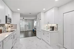 2545 Browning St, Sarasota, FL 34237 - Photo 15