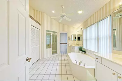 4916 Linsey Court, Sarasota, FL 34243 - Photo 31