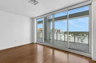 1990 Main St, Sarasota, FL 34236 - Photo 11