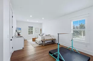 1686 North Dr, Sarasota, FL 34239 - Photo 33