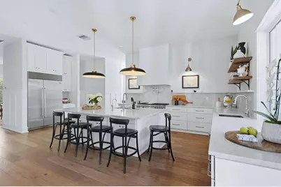 1686 North Drive, Sarasota, FL 34239 - Photo 7