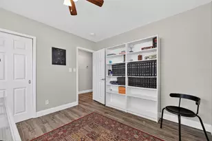 2806 Upper Tangelo Dr, Sarasota, FL 34239 - Photo 19