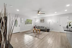 3600 38th Ave E, Bradenton, FL 34208 - Photo 17