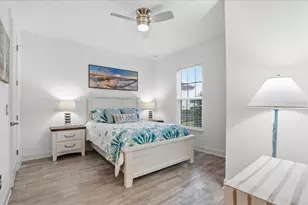 10225 Highland Park Pl, Palmetto, FL 34221 - Photo 15