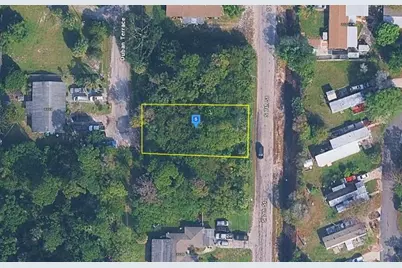 3225 S 7th Street, Fort Pierce, FL 34982 - Photo 1