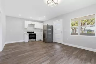 113 145th Ave E, Madeira Beach, FL 33708 - Photo 9