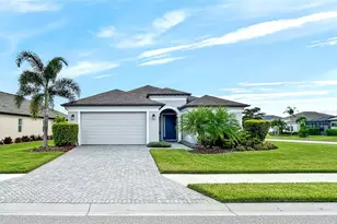 12022 Goldenrod Ave, Bradenton, FL 34212 - Photo 1