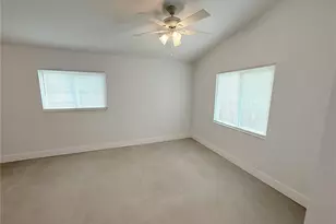 1013 3rd St W, Bradenton, FL 34205 - Photo 7