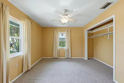 6538 Bluewater Avenue, Sarasota, FL 34231 - Photo 19