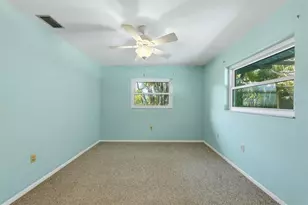 6538 Blue Water Ave, Sarasota, FL 34231 - Photo 21