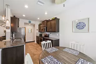 8382 Enclave Way, Sarasota, FL 34243 - Photo 5