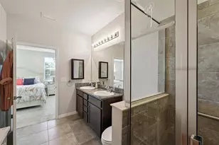 8382 Enclave Way, Sarasota, FL 34243 - Photo 19