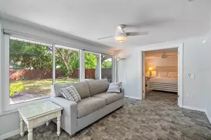 2431 Bispham Rd, Sarasota, FL 34231 - Photo 13