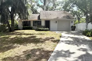 739 Locklear Ave, Sarasota, FL 34237 - Photo 1