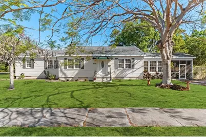 2514 15th Avenue W, Bradenton, FL 34205 - Photo 1