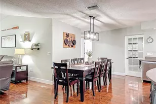 916 87th St NW, Bradenton, FL 34209 - Photo 7