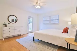 2181 Hyde Park St, Sarasota, FL 34239 - Photo 7