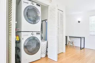 2181 Hyde Park St, Sarasota, FL 34239 - Photo 11