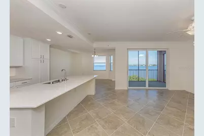 920 Tidewater Shores Loop #307, Bradenton, FL 34208 - Photo 9