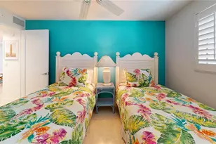 718 Spanish Dr N, Longboat Key, FL 34228 - Photo 15