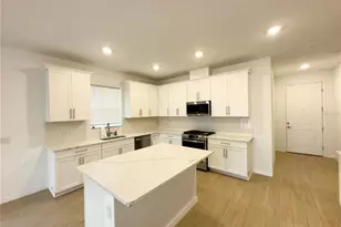 18123 Cherished Loop, Lakewood Ranch, FL 34211 - Photo 5