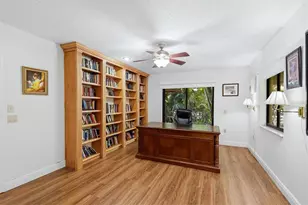3351 Thornwood Rd, Sarasota, FL 34231 - Photo 29