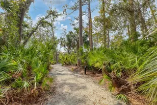 3351 Thornwood Rd, Sarasota, FL 34231 - Photo 43
