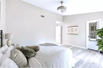 4019 NW 17th Terrace, Gainesville, FL 32605 - Photo 13