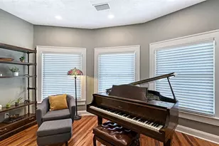 204 24th St W, Bradenton, FL 34205 - Photo 17
