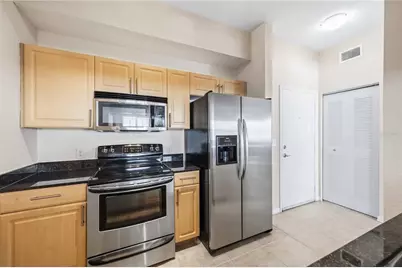 1064 N Tamiami Trail #1406, Sarasota, FL 34236 - Photo 9