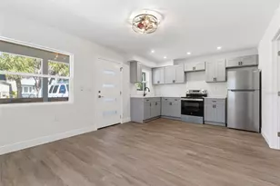 113 145th Ave E, Madeira Beach, FL 33708 - Photo 11