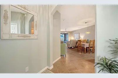 11121 Campazzo Drive, Venice, FL 34292 - Photo 5