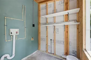 1264 18th St, Sarasota, FL 34234 - Photo 31