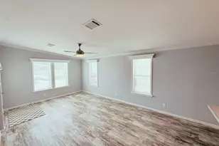 1620 Voyager Dr, Sarasota, FL 34234 - Photo 19