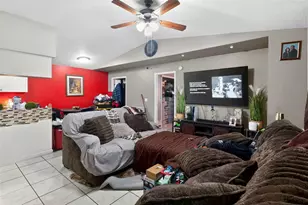 829 Shirley Ann Trail, Lakeland, FL 33809 - Photo 5