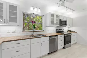 6700 Gulf of Mexico Dr, Longboat Key, FL 34228 - Photo 23