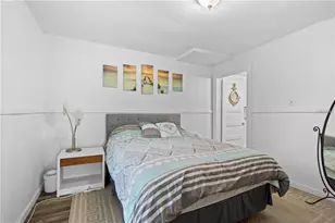 2915 Lynnhurst St, Sarasota, FL 34239 - Photo 11