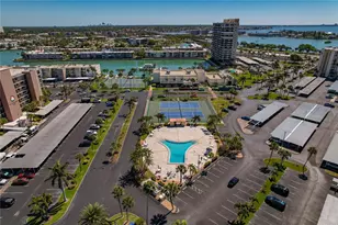 7540 Bay Island Dr S, South Pasadena, FL 33707 - Photo 3